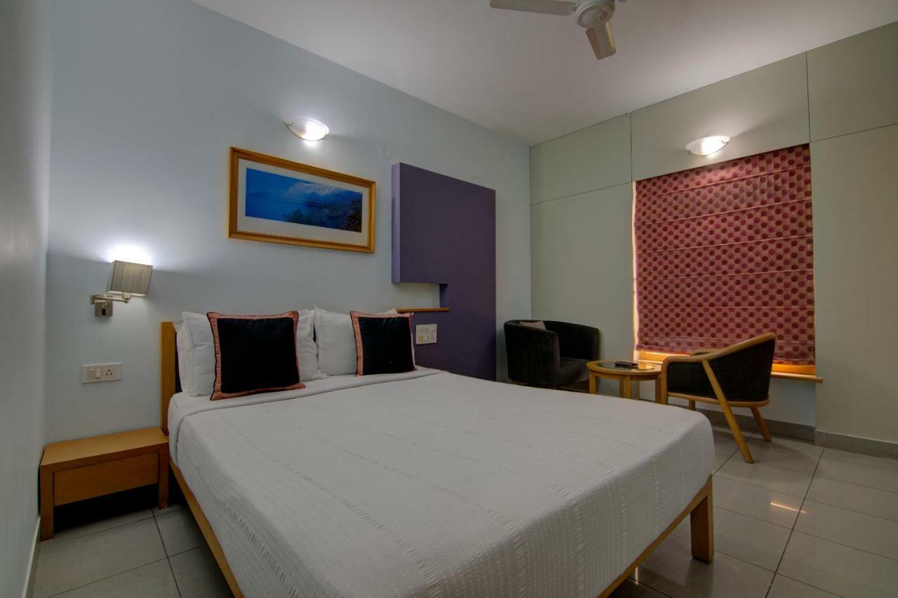 Tristar Serviced Apartments Bangalore Extérieur photo